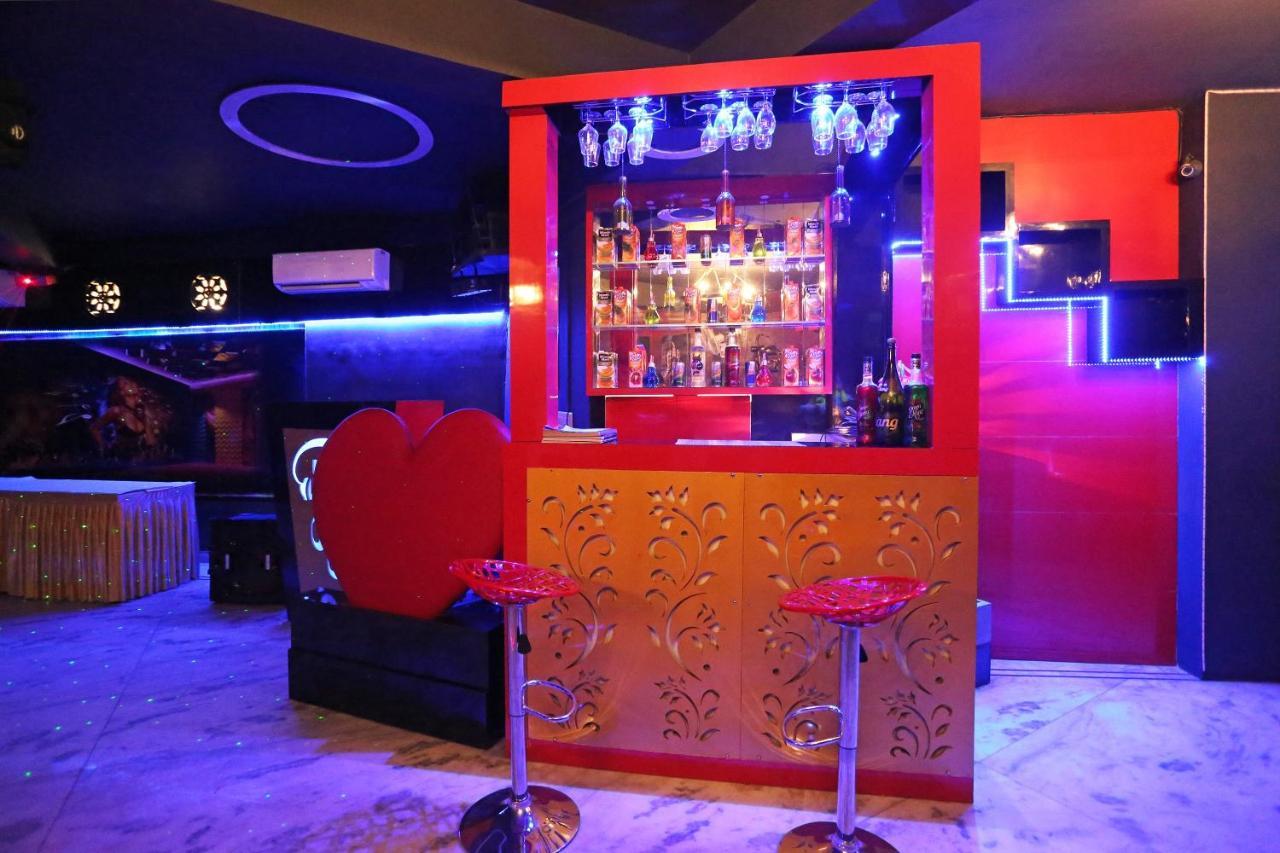 Oyo 3202 Hotel Gayatri Residency Агра Екстер'єр фото