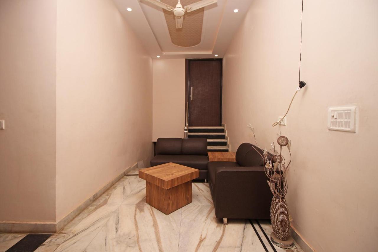 Oyo 3202 Hotel Gayatri Residency Агра Екстер'єр фото